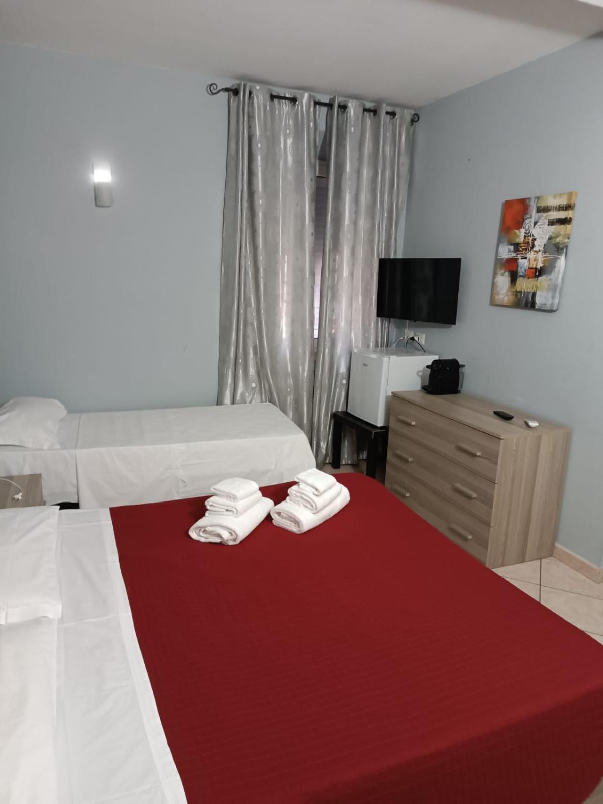 Affitti Only Sleep Bagno Privato * Parma